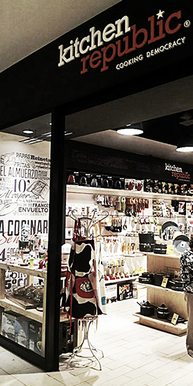 VITRINA KITCHEN REPUBLIC